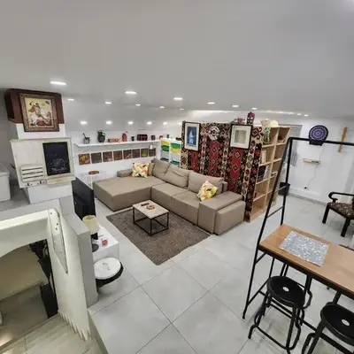 Professor's Krunska Studio