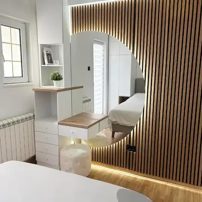 Central Elegance