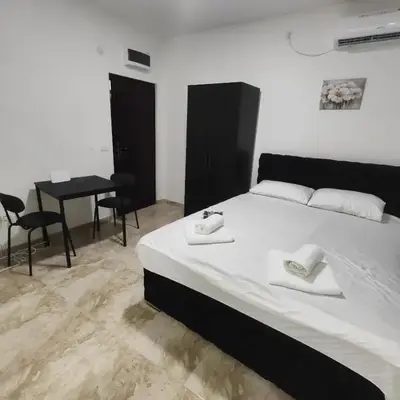 Hera Apartments